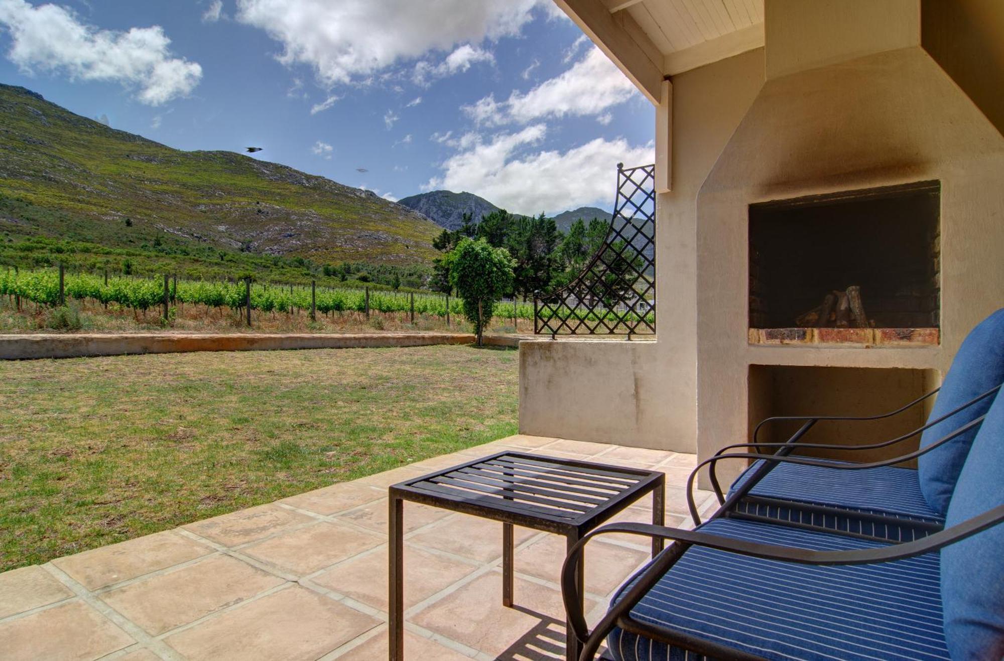 Bed and Breakfast Blue Gum Country Estate Papiesvlei Экстерьер фото